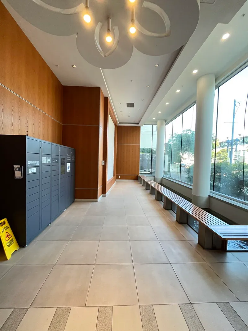 916 7988 ACKROYD ROAD - photo 2 of 9