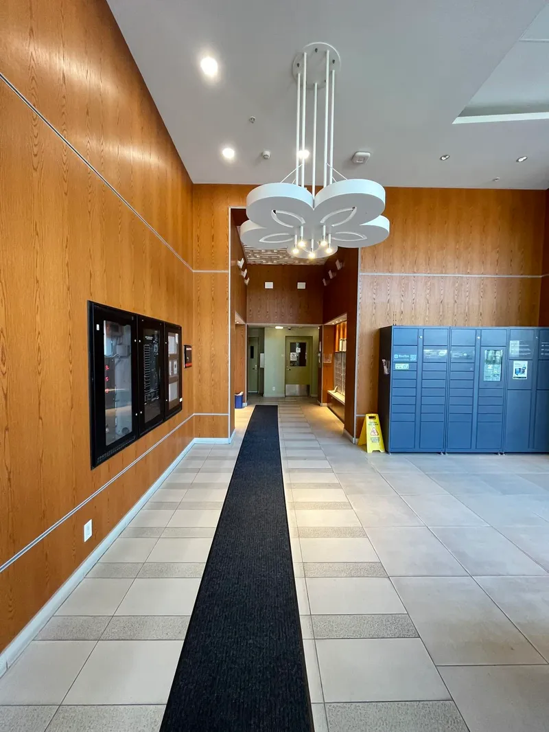 916 7988 ACKROYD ROAD - photo 3 of 9