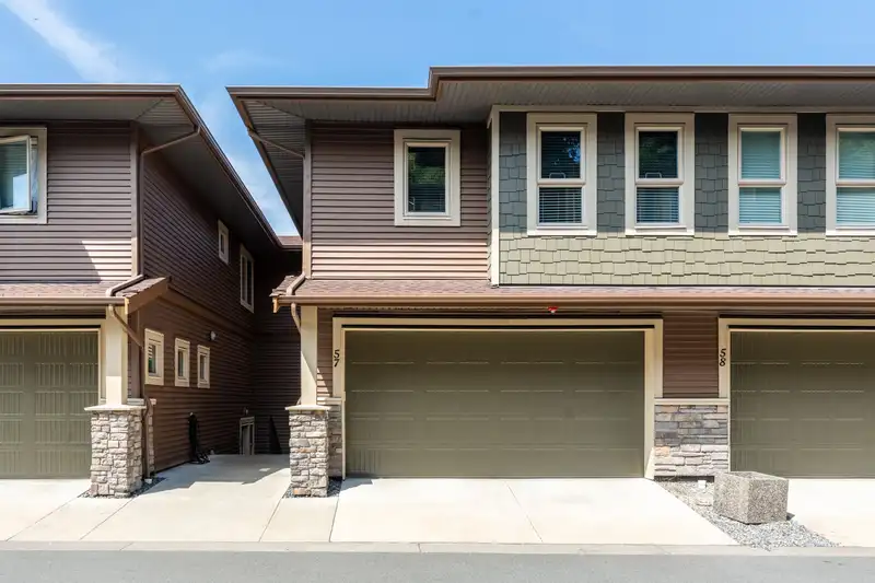 57 10480 248 STREET - photo 2 of 30