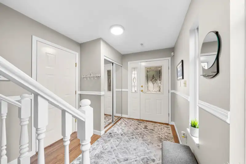 636 SWANSON PLACE - photo 3 of 40