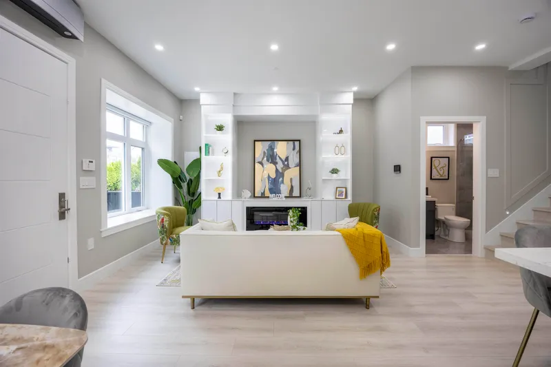 1 5808 LANARK STREET - photo 3 of 25