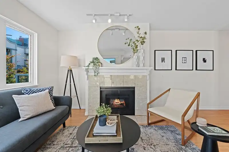 206 629 7TH AVENUE - photo 1 of 40