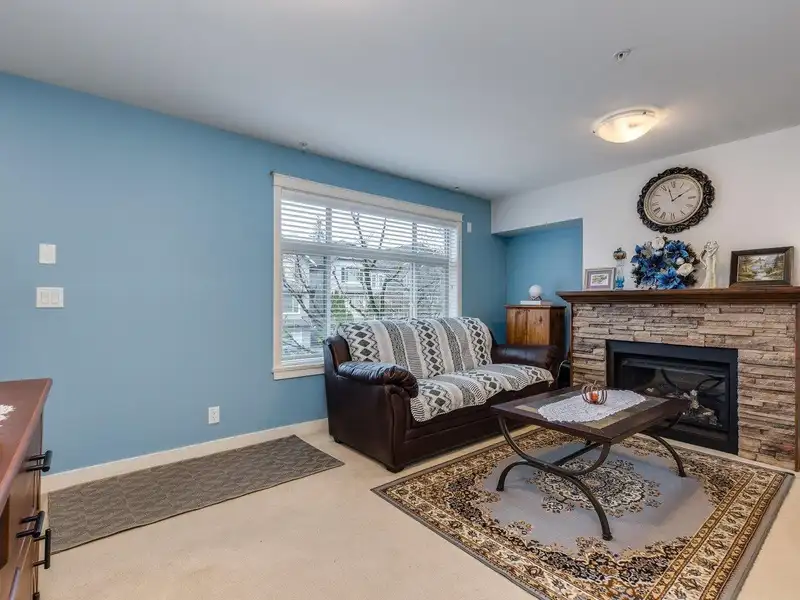7 12585 190A STREET - photo 4 of 36