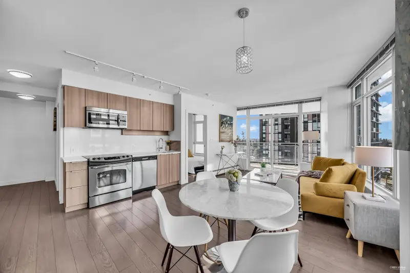 1103 13308 CENTRAL AVENUE - photo 3 of 25