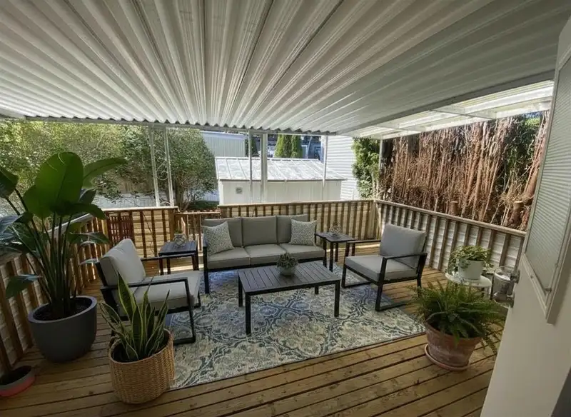 62 1840 160 STREET - photo 2 of 12
