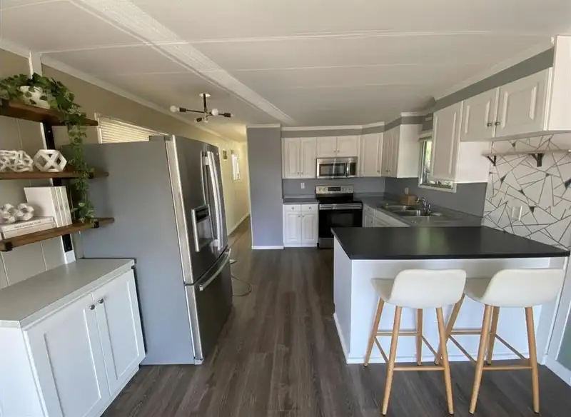 62 1840 160 STREET - photo 3 of 12
