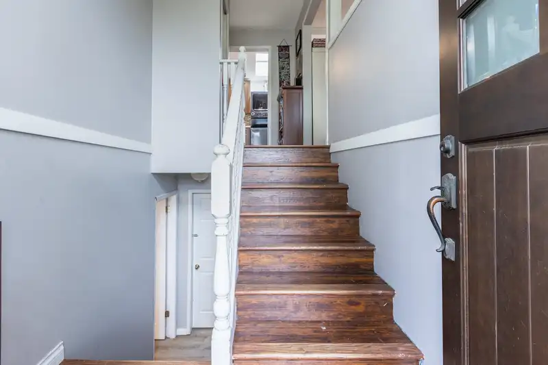 27283 29 AVENUE - photo 3 of 33