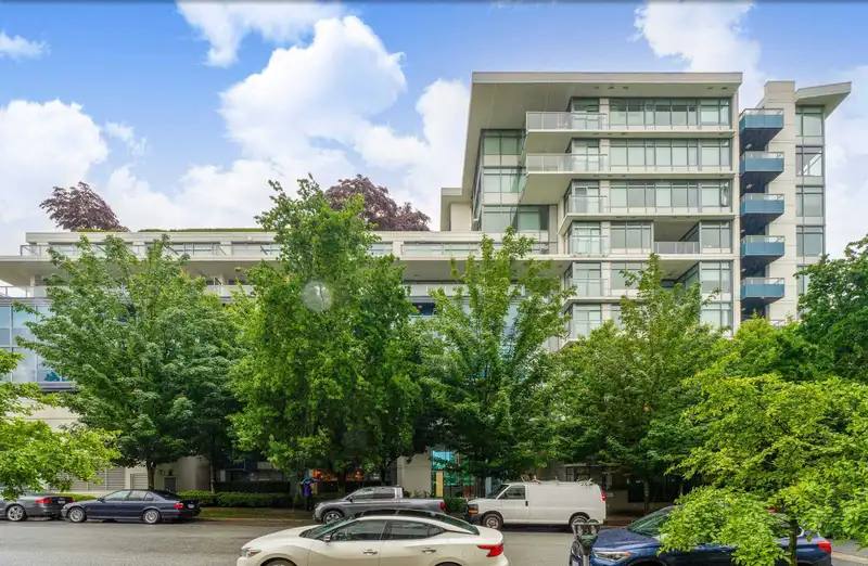 515 1777 W 7TH AVENUE - photo 1 of 14