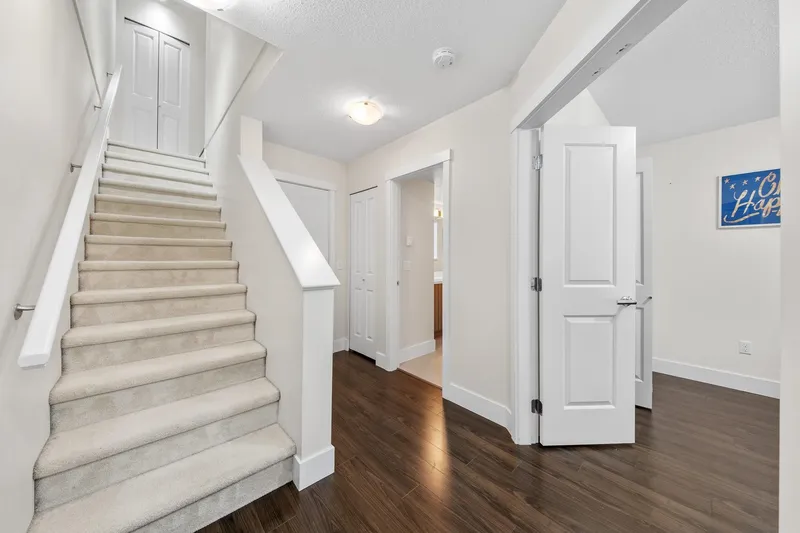 4 3399 151 STREET - photo 4 of 25