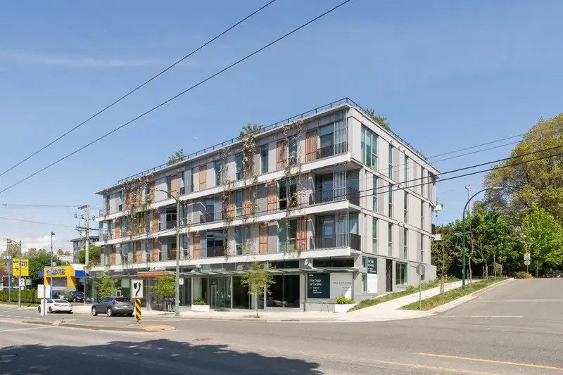 403 2888 ARBUTUS STREET - photo 2 of 3