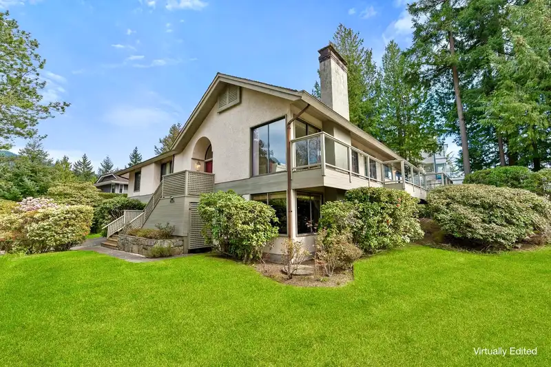 4724 WOODBURN COURT - photo 2 of 32