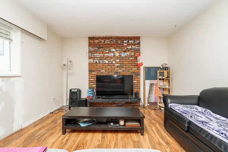 3227 274A STREET - photo 4 of 31