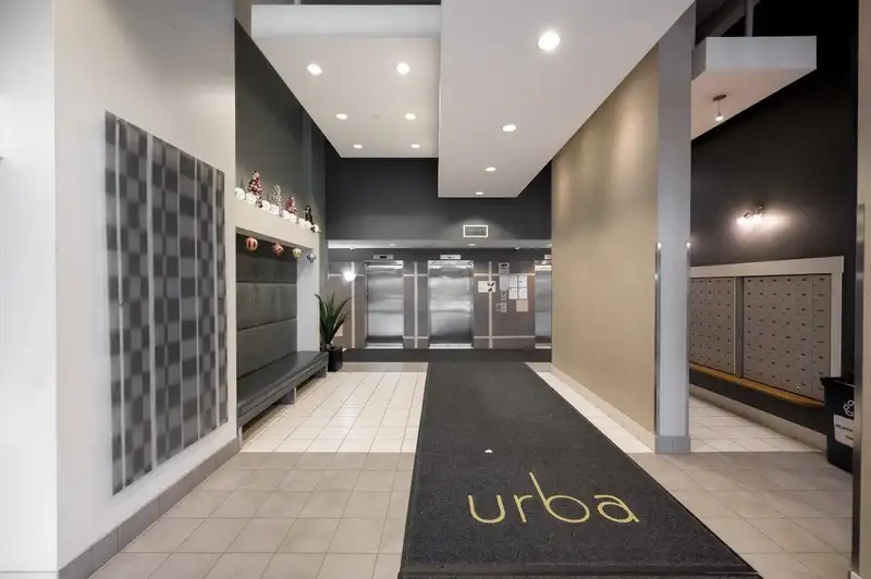 410 5380 OBEN STREET - photo 2 of 10
