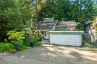 5261 CLIFFRIDGE AVENUE - thumbnail 1