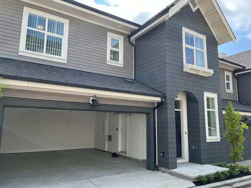 170 1340 OLMSTED STREET - photo 2 of 24