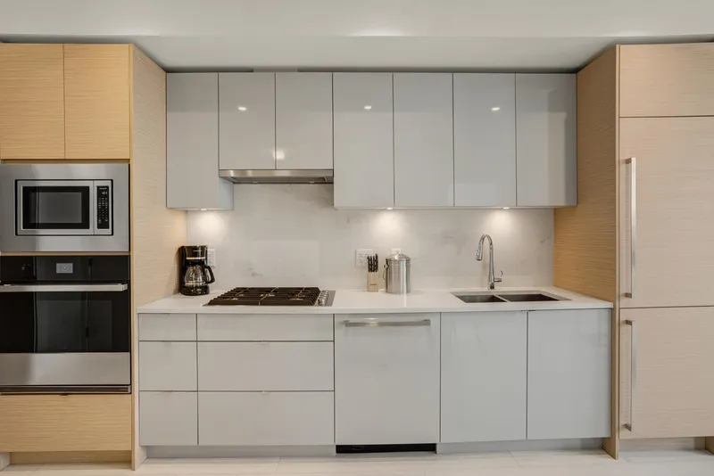 2308 3438 SAWMILL CRESCENT - photo 3 of 25