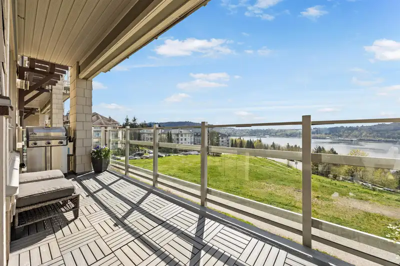 307 530 RAVEN WOODS DRIVE - photo 3 of 40