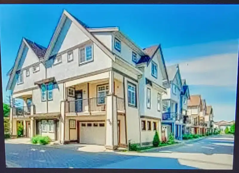 11 1211 EWEN AVENUE - photo 1 of 31