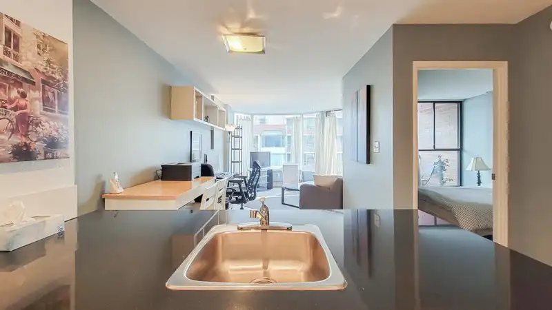 505 1333 HORNBY STREET - photo 2 of 26
