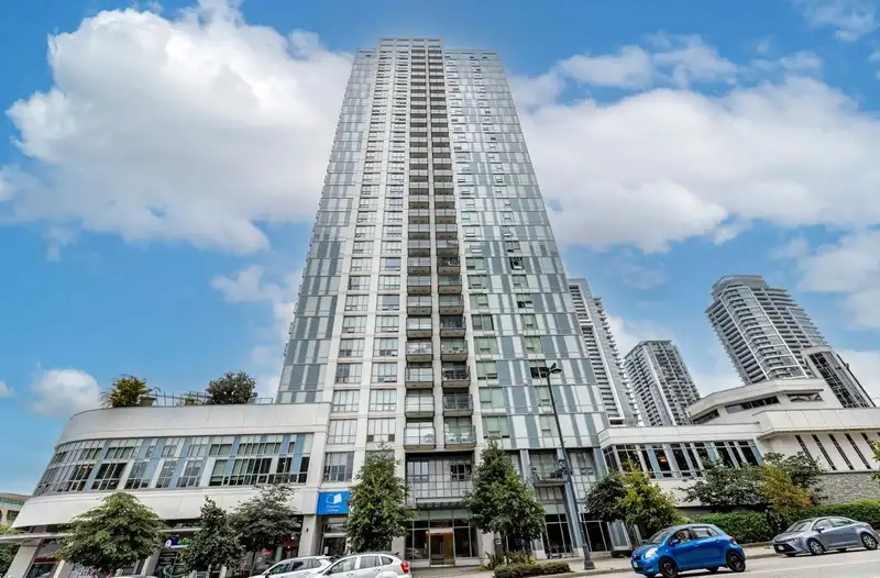 2003 13398 104 AVENUE - photo 1 of 19