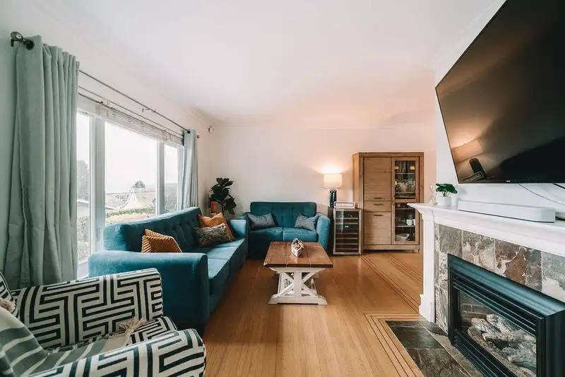 816 LADNER STREET - photo 3 of 40