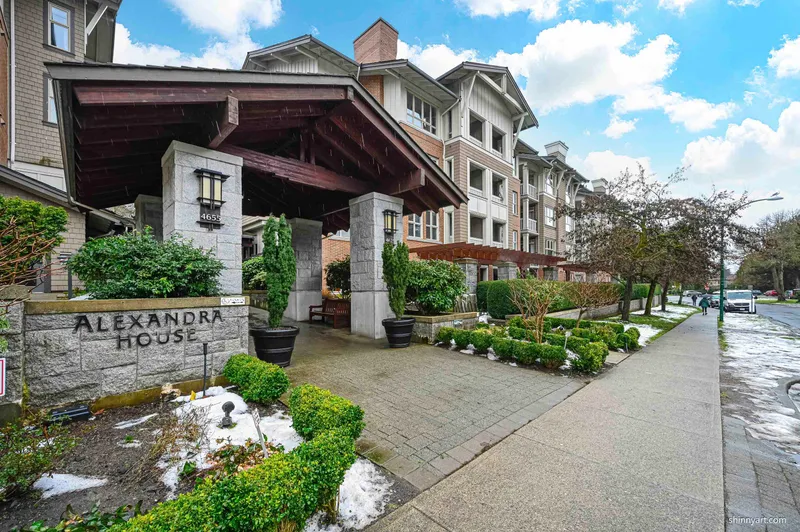 1209 4655 VALLEY DRIVE - photo 2 of 25