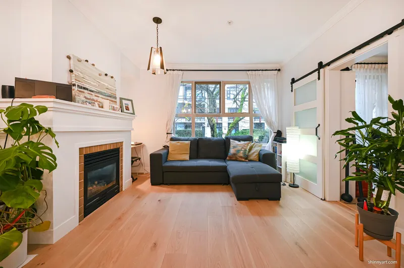 1209 4655 VALLEY DRIVE - photo 4 of 25