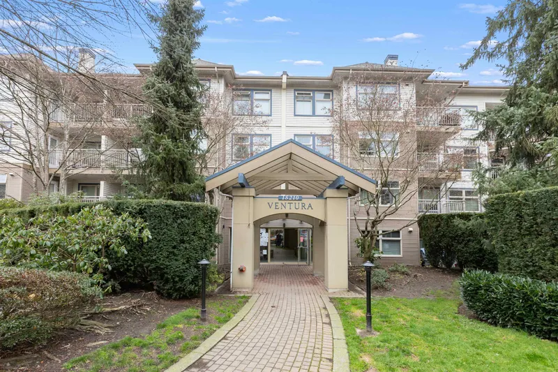 411 15210 GUILDFORD DRIVE - photo 1 of 25