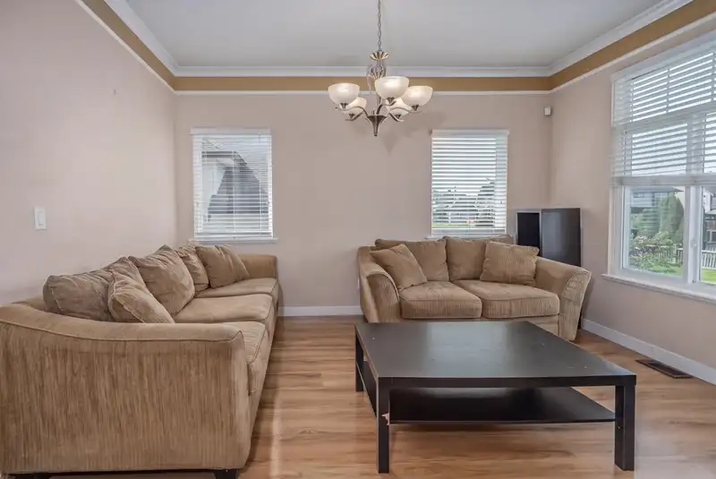 8390 HARRIS STREET - photo 4 of 30