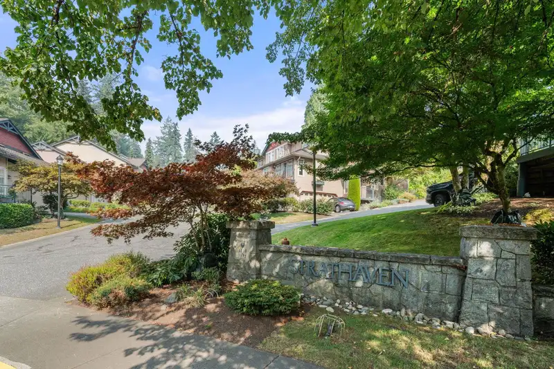 103 1144 STRATHAVEN DRIVE - photo 1 of 33