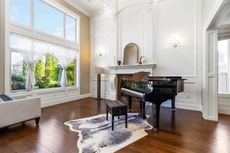 3560 FRANCIS ROAD - photo 3 of 25