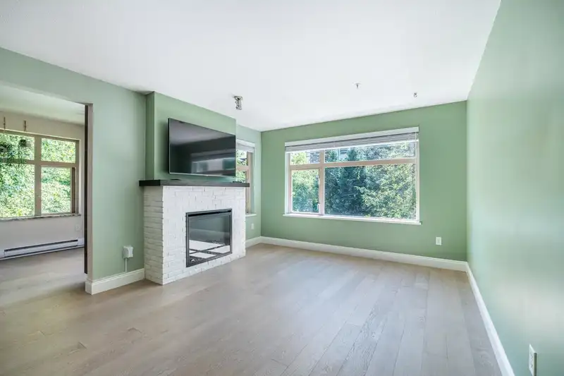203 400 KLAHANIE DRIVE - photo 3 of 40