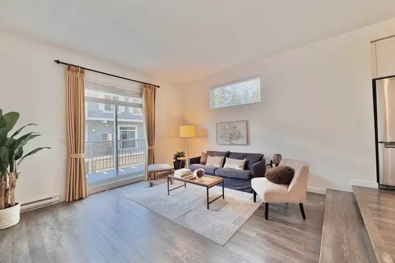 36 16678 25 AVENUE - photo 2 of 28