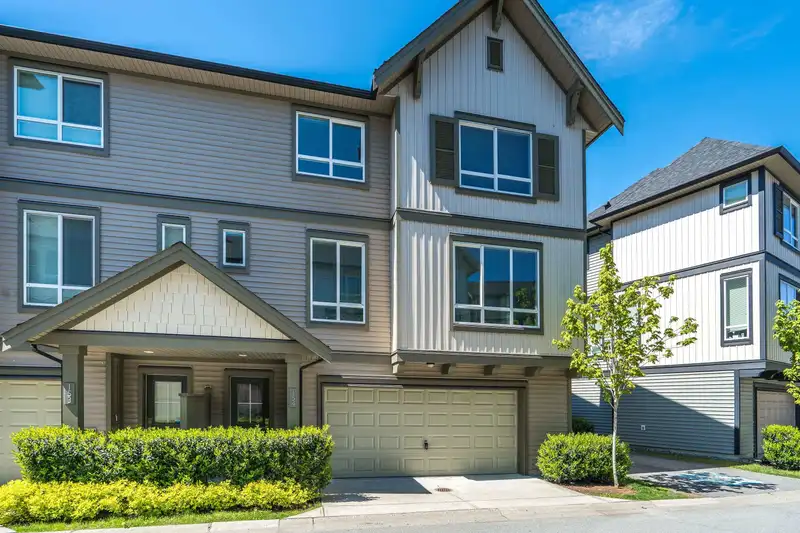 154 30930 WESTRIDGE PLACE - photo 1 of 38