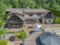 3007 SUNNYSIDE ROAD - thumbnail 15
