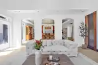 3007 SUNNYSIDE ROAD - thumbnail 5