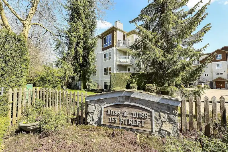 204 10188 155 STREET - photo 4 of 29