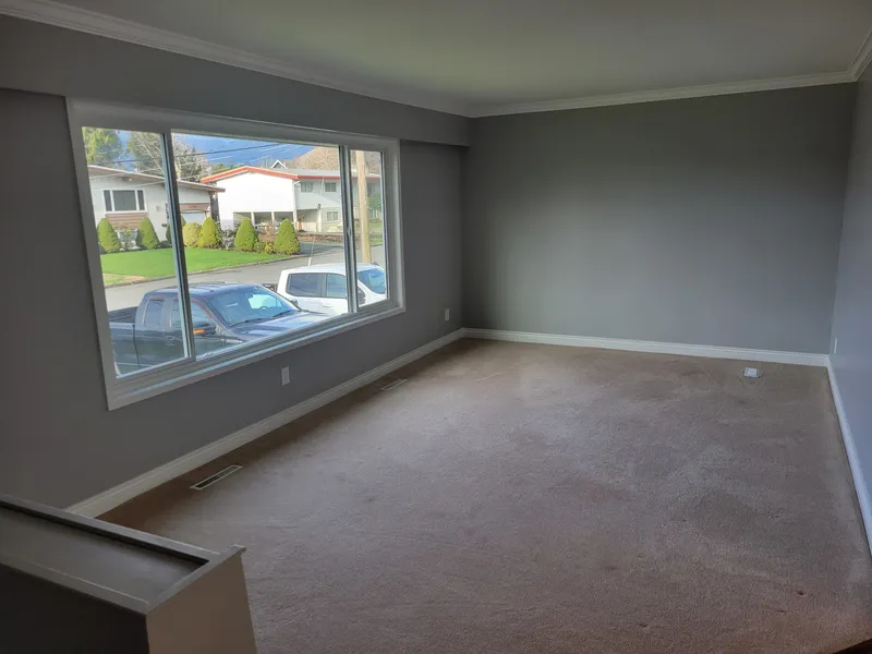 8525 HOWARD CRESCENT - photo 3 of 13