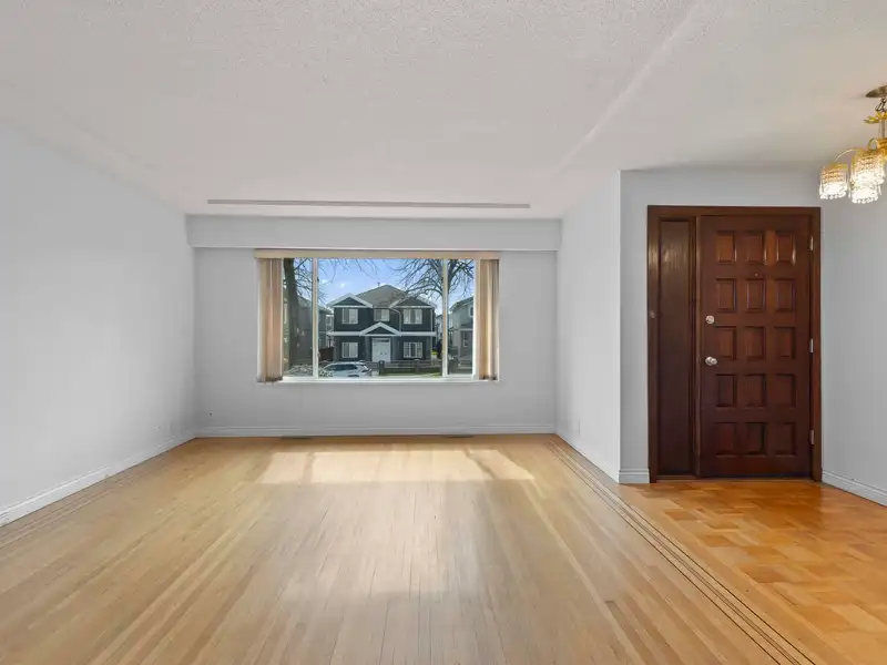 3369 PRICE STREET - photo 3 of 31