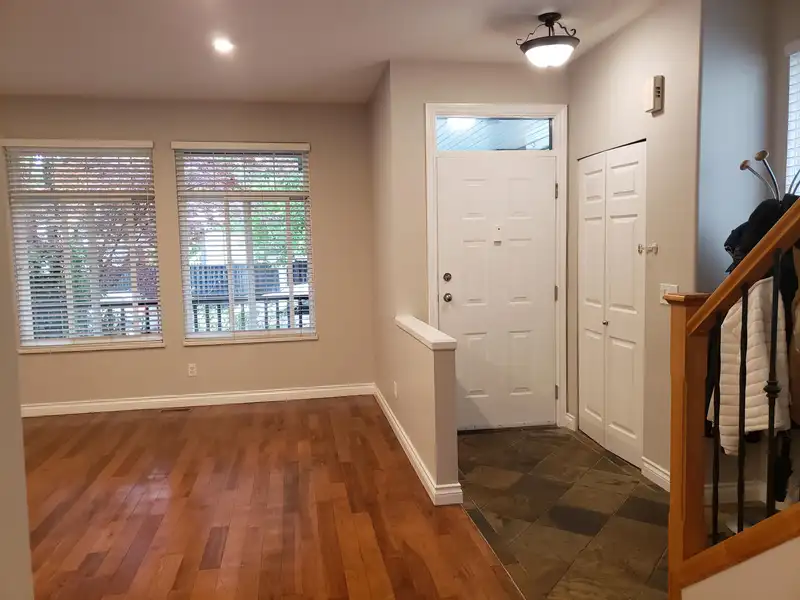 24086 102A AVENUE - photo 4 of 14