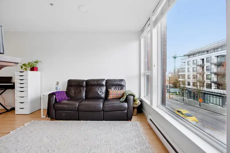308 2636 E HASTINGS STREET - photo 4 of 32