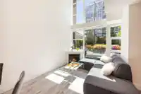 TH8 168 E ESPLANADE AVENUE - thumbnail 7