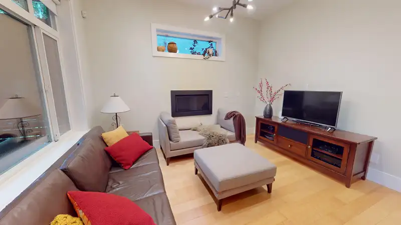 51 E 27TH AVENUE - photo 4 of 26