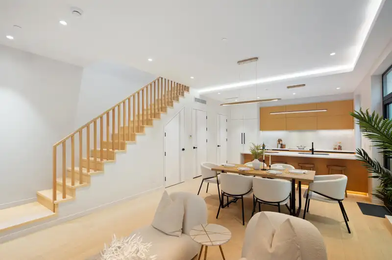 2 8226 ADERA STREET - photo 3 of 9