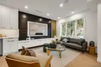 2153 E 20TH AVENUE - thumbnail 3