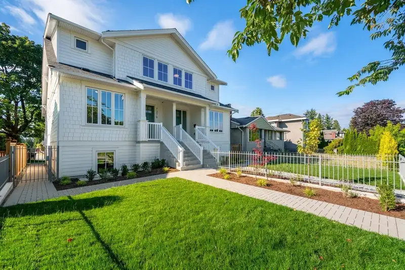 7379 IMPERIAL STREET - photo 1 of 29