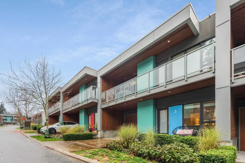 3 3595 SALAL DRIVE - photo 2 of 25