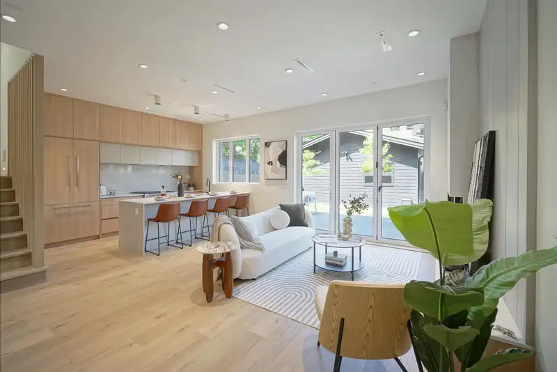 2 3315 W 10TH STREET - photo 3 of 27