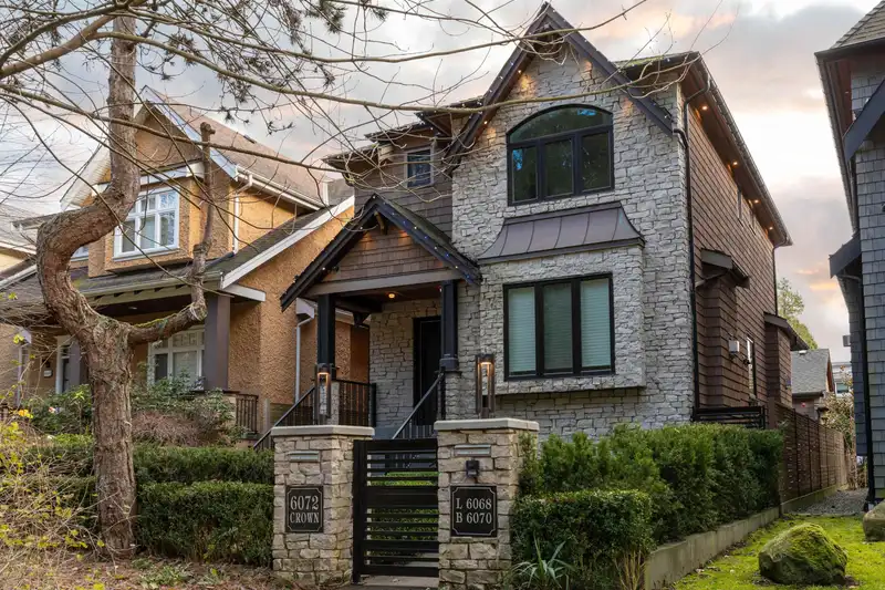 6072 CROWN STREET - photo 1 of 40