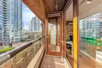 5-1 550 BEATTY STREET - thumbnail 18